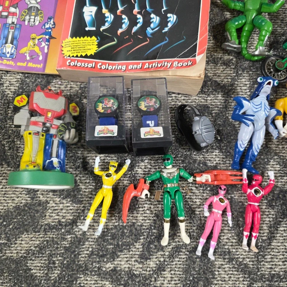 Vintage 90s Mighty Morphin Power Rangers HUGE Mixed Lot Figures Books Game 90s